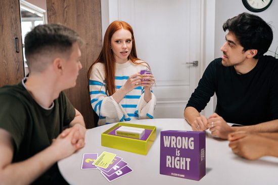 AS Games Επιτραπέζιο Παιχνίδι Gift Games Wrong Is Right 15+ 1040-24801